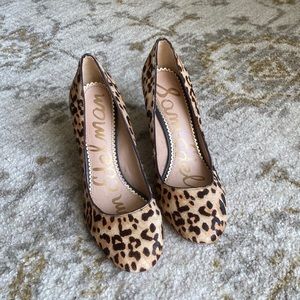 Sam Edelman cheetah pumps